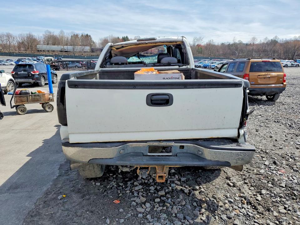 48666666 :رقم المزاد ، 1GTHK291X3E225554 vin ، 2003 Gmc Sierra مزاد بيع