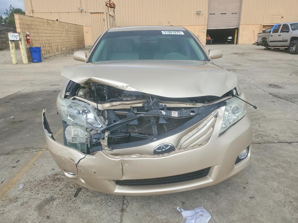 51881076 :رقم المزاد ، 4T1BF3EK4AU022169 vin ، 2010 Toyota Camry مزاد بيع
