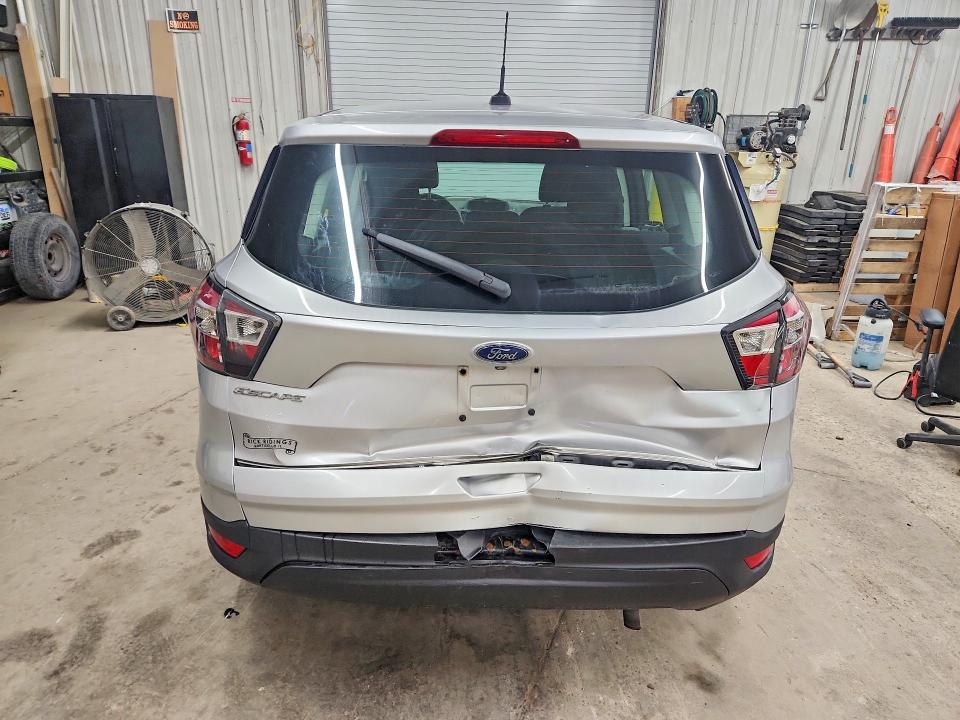 Продаж на аукціоні авто 2017 Ford Escape, vin: 1FMCU0F7XHUA03610, номер лоту: 51186266