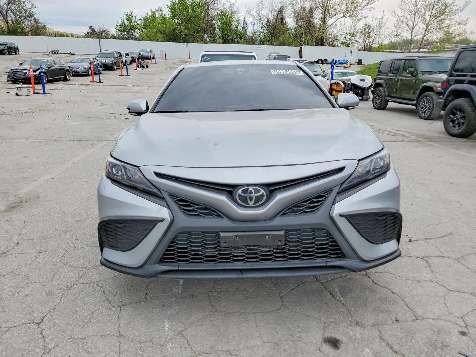 49554666 :رقم المزاد ، 4T1G11AK1PU835539 vin ، 2023 Toyota Camry مزاد بيع