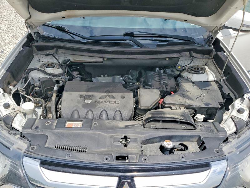 Продажа на аукционе авто 2018 Mitsubishi Outlander, vin: JA4AD3A38JZ006235, номер лота: 49761746