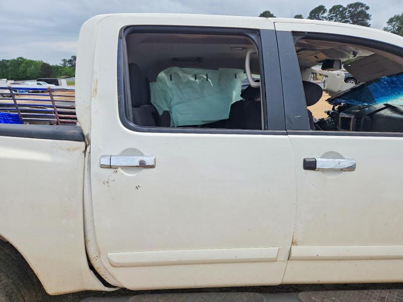 49735846 :رقم المزاد ، 1N6BA0EK1CN310078 vin ، 2012 Nissan Titan مزاد بيع