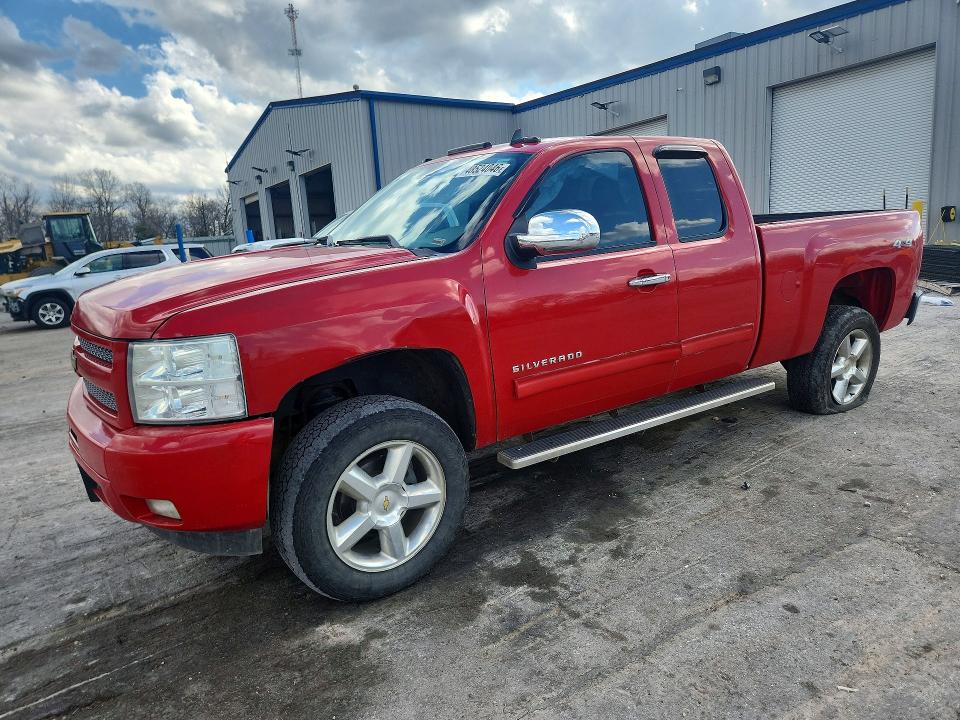 48524046 :رقم المزاد ، 1GCRKREA4BZ376495 vin ، 2011 Chevrolet Silverado مزاد بيع