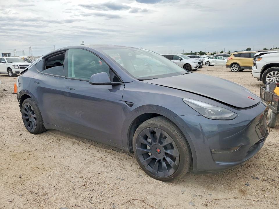 49300746 :رقم المزاد ، 7SAYGDED7PF939923 vin ، 2023 Tesla Model Y مزاد بيع