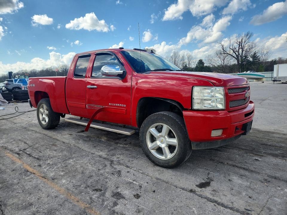 48524046 :رقم المزاد ، 1GCRKREA4BZ376495 vin ، 2011 Chevrolet Silverado مزاد بيع