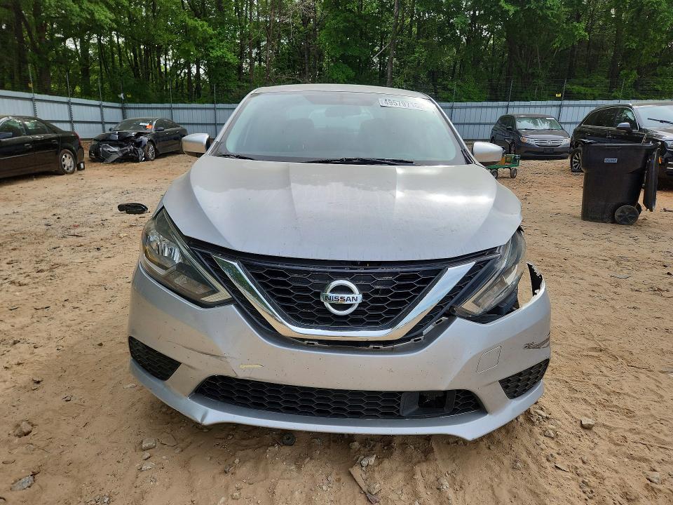 49579716 :رقم المزاد ، 3N1AB7AP2JY297818 vin ، 2018 Nissan Sentra مزاد بيع