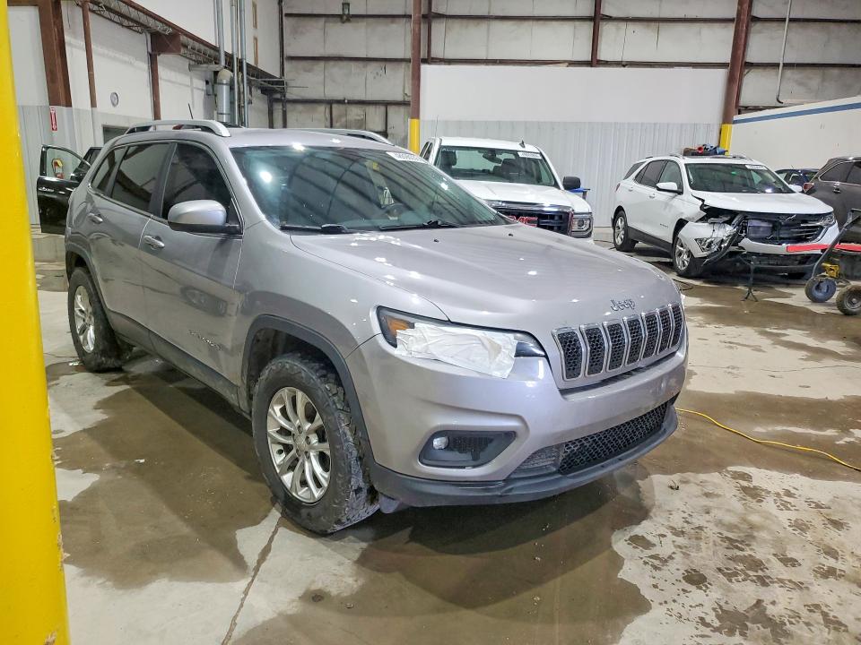 48596036 :رقم المزاد ، 1C4PJMCB5KD103006 vin ، 2019 Jeep Cherokee مزاد بيع