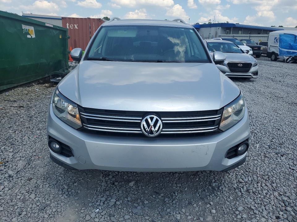 Продажа на аукционе авто 2015 Volkswagen Tiguan, vin: WVGAV7AX1FW604734, номер лота: 50632996