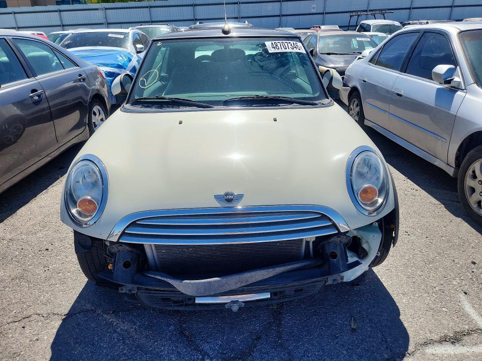 Продажа на аукционе авто 2011 Mini Cooper, vin: WMWZN3C50BT265131, номер лота: 48707346
