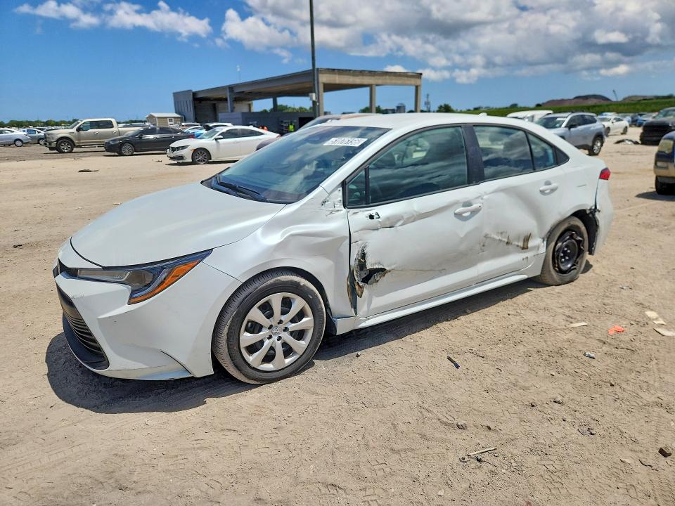 Auction sale of the 2026 Toyota Corolla, vin: 5YFB4MDEXTP390867, lot number: 51876156