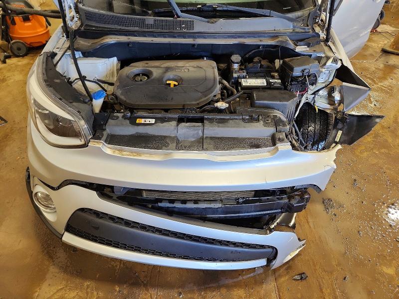 2017 Kia Soul მანქანა იყიდება აუქციონზე, vin: KNDJP3A5XH7430035, აუქციონის ნომერი: 50000746