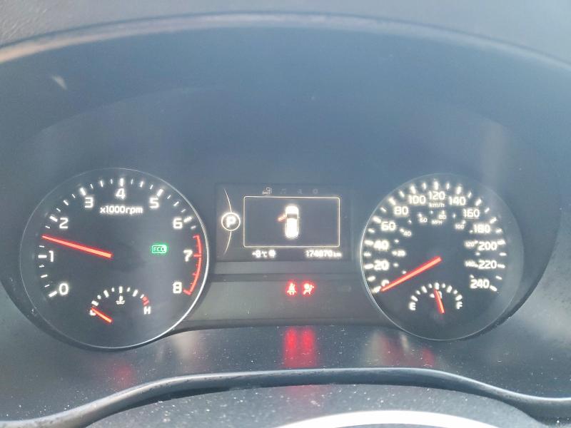 48792736 :رقم المزاد ، KNDPNCAC5H7057825 vin ، 2017 Kia Sportage مزاد بيع
