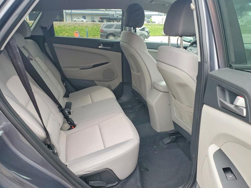 2018 Hyundai Tucson მანქანა იყიდება აუქციონზე, vin: KM8J33A47JU643577, აუქციონის ნომერი: 51271636