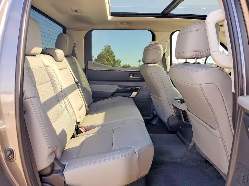 51196386 :رقم المزاد ، 5TFWC5DB1RX076888 vin ، 2024 Toyota Tundra مزاد بيع