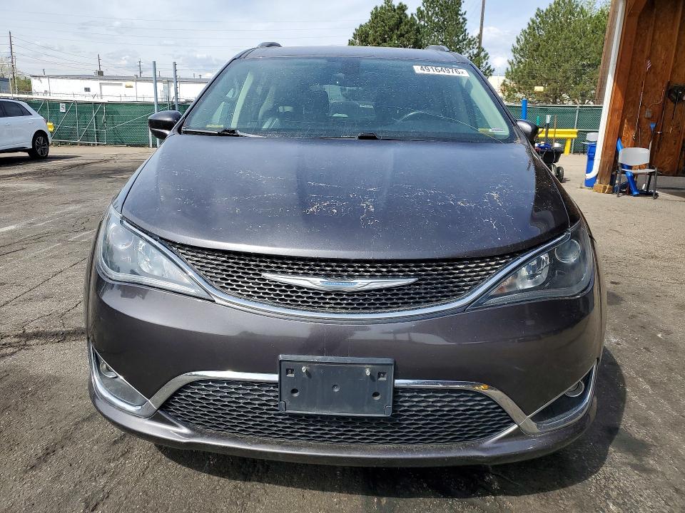 2018 Chrysler Pacifica მანქანა იყიდება აუქციონზე, vin: 2C4RC1EG2JR177800, აუქციონის ნომერი: 49164976