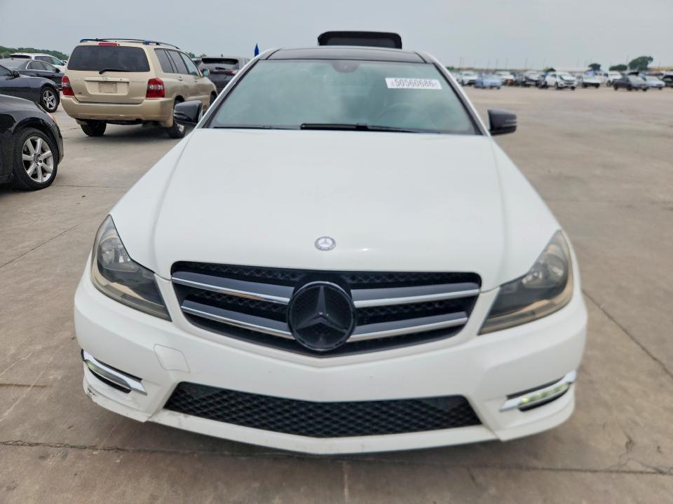 2014 Mercedes-benz C მანქანა იყიდება აუქციონზე, vin: WDDGJ4HB0EG265790, აუქციონის ნომერი: 50560686
