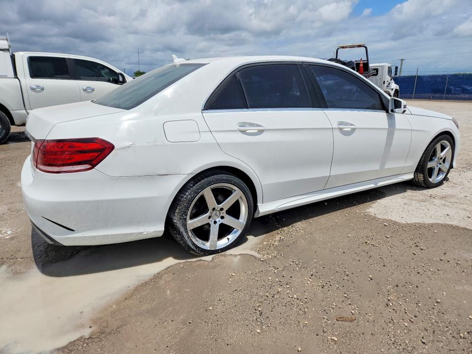 Aukcja sprzedaży 2015 Mercedes-benz E, vin: WDDHF5KB7FB120748, numer aukcji: 51182086