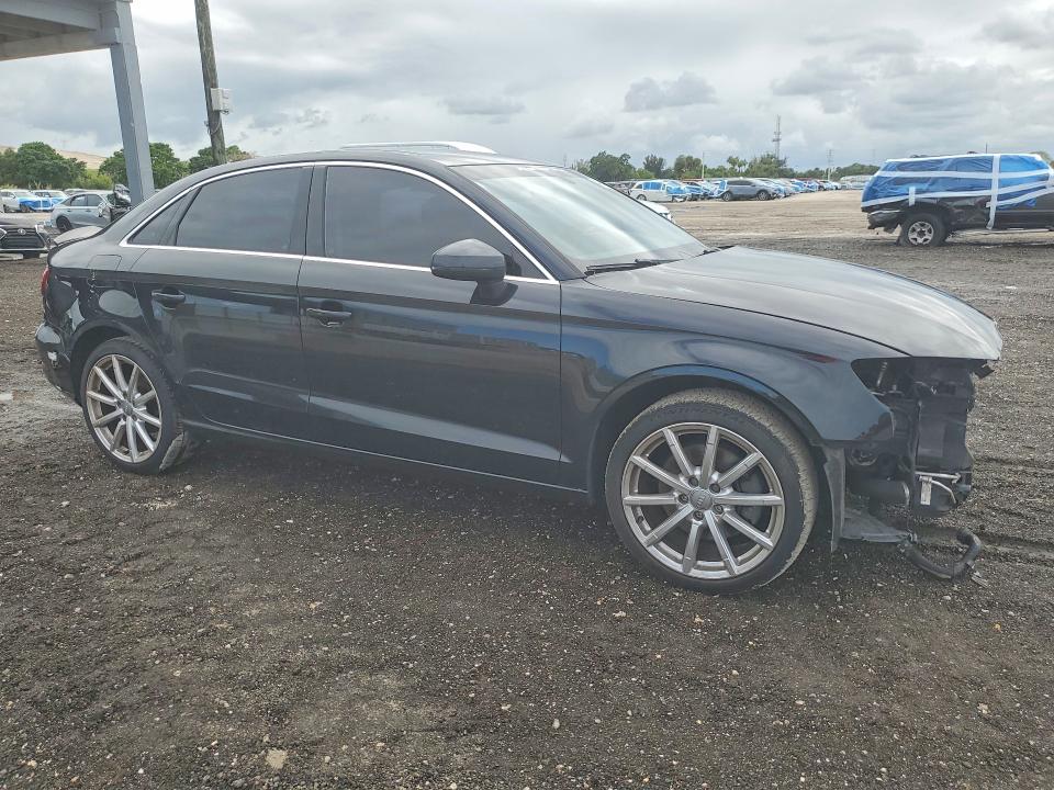 49740966 :رقم المزاد ، WAUCCGFF8F1016004 vin ، 2015 Audi A3 مزاد بيع