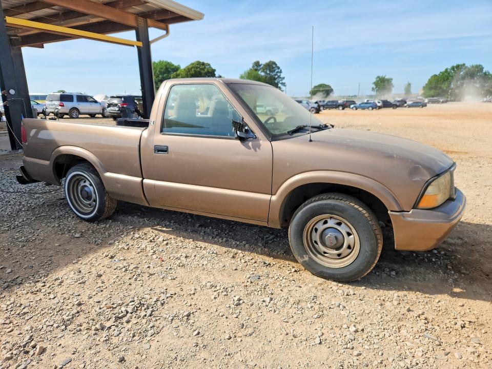 Auction sale of the 2002 Gmc Sonoma, vin: 1GTCS145928156609, lot number: 49729646