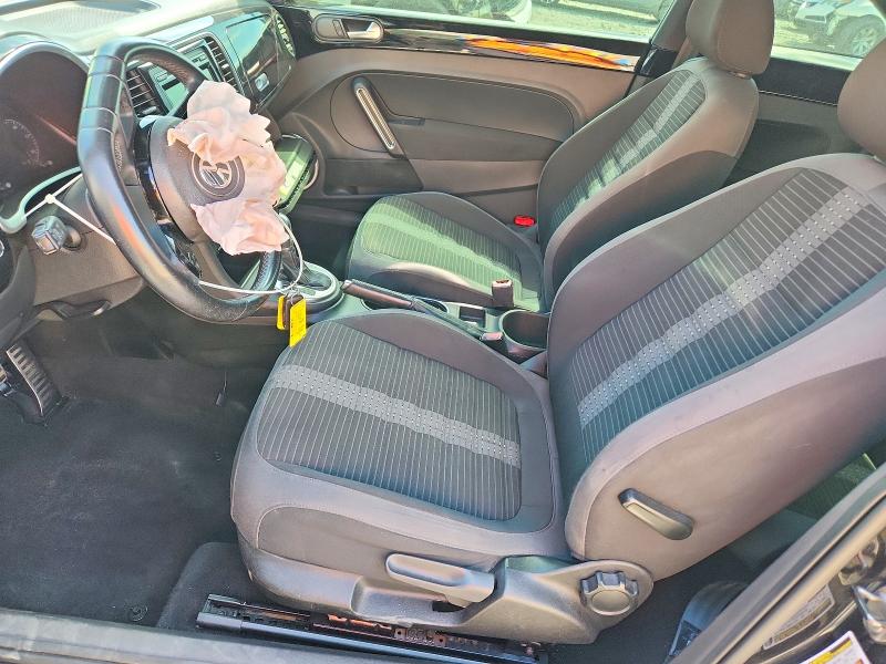 2012 Volkswagen Beetle მანქანა იყიდება აუქციონზე, vin: 3VWVA7AT4CM606257, აუქციონის ნომერი: 50923346