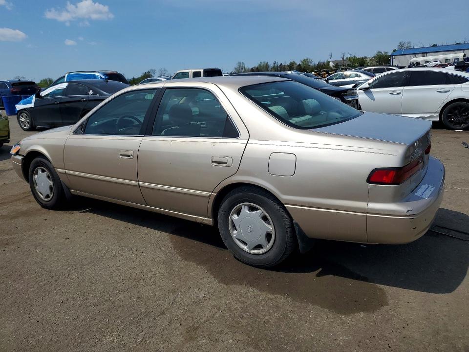 51097696 :رقم المزاد ، 4T1BG22K4XU911509 vin ، 1999 Toyota Camry مزاد بيع