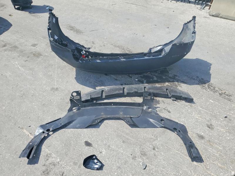 52050516 :رقم المزاد ، 1C4PJMDN5KD260561 vin ، 2019 Jeep Cherokee مزاد بيع
