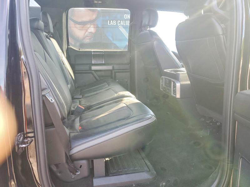 47577526 :رقم المزاد ، 1FT8W3BT5JEC23486 vin ، 2018 Ford F350 مزاد بيع