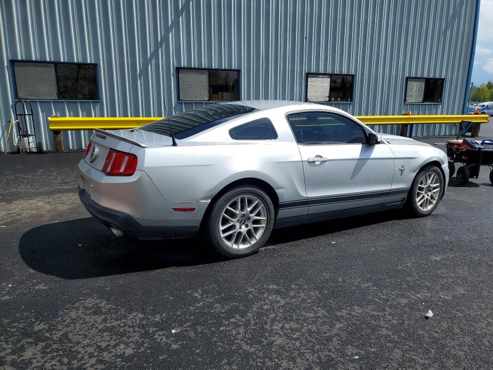 49510586 :رقم المزاد ، 1ZVBP8AM4C5245831 vin ، 2012 Ford Mustang مزاد بيع
