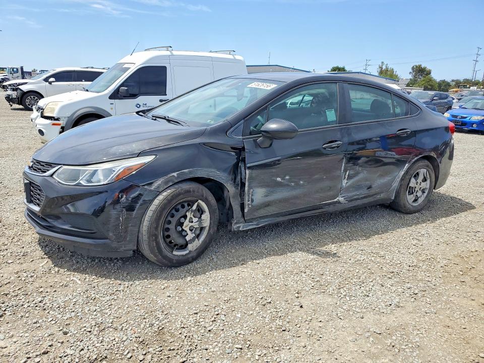 Auction sale of the 2018 Chevrolet Cruze, vin: 1G1BC5SM1J7125071, lot number: 51626156