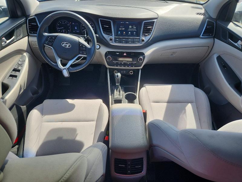 49532496 :رقم المزاد ، KM8J3CA27JU755665 vin ، 2018 Hyundai Tucson مزاد بيع