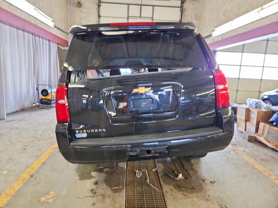 Продаж на аукціоні авто 2016 Chevrolet Suburban, vin: 1GNSKHKC7GR386034, номер лоту: 48408226
