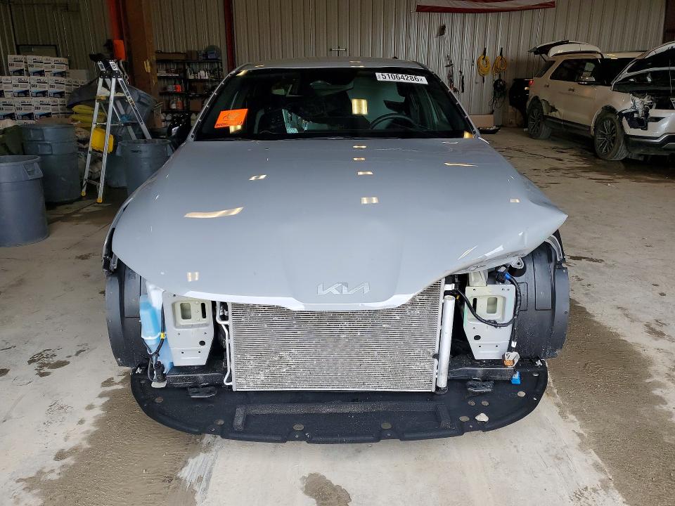 2025 Kia K5 მანქანა იყიდება აუქციონზე, vin: KNAG64J71S5355116, აუქციონის ნომერი: 51064286
