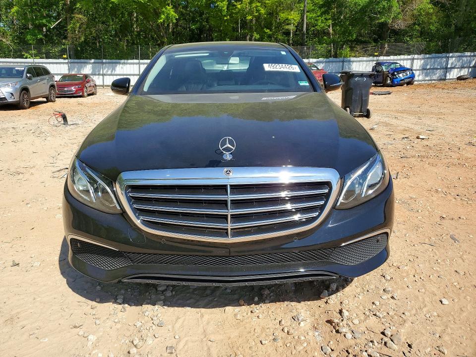 2018 Mercedes-benz E მანქანა იყიდება აუქციონზე, vin: WDDZF4KB1JA355997, აუქციონის ნომერი: 49234426