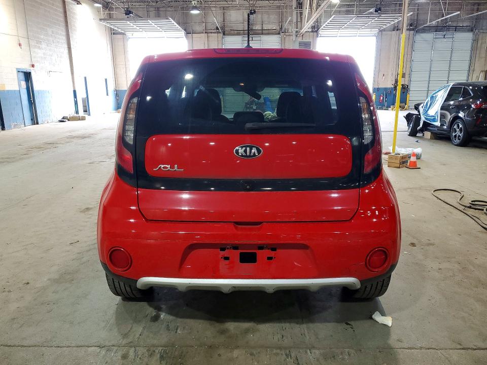 2018 Kia Soul მანქანა იყიდება აუქციონზე, vin: KNDJP3A50J7563313, აუქციონის ნომერი: 51971426