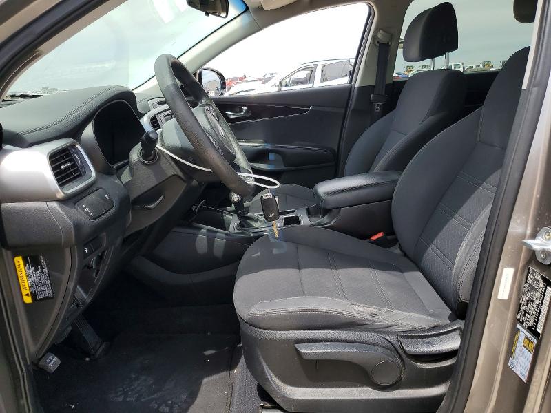 48651866 :رقم المزاد ، 5XYPG4A38HG245452 vin ، 2017 Kia Sorento مزاد بيع