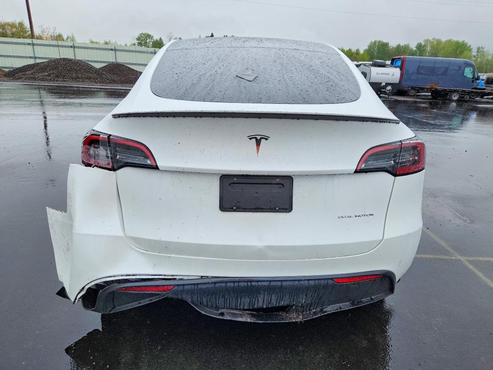 Продажа на аукционе авто 2023 Tesla Model Y, vin: 7SAYGDEEXPF815640, номер лота: 50428376