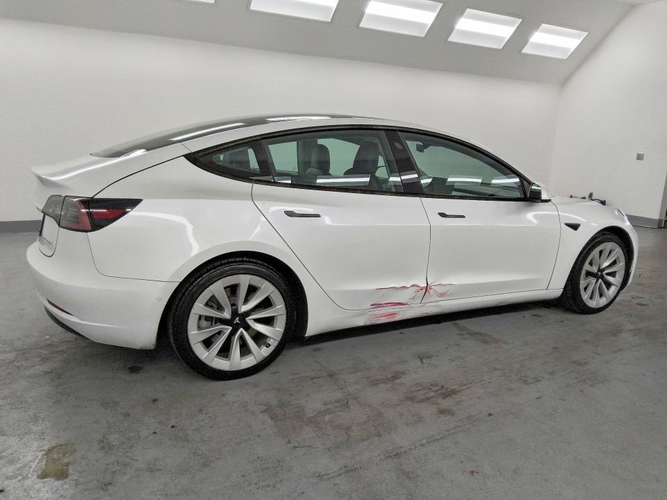 2022 Tesla Model 3 მანქანა იყიდება აუქციონზე, vin: 5YJ3E1EB3NF300588, აუქციონის ნომერი: 50825536