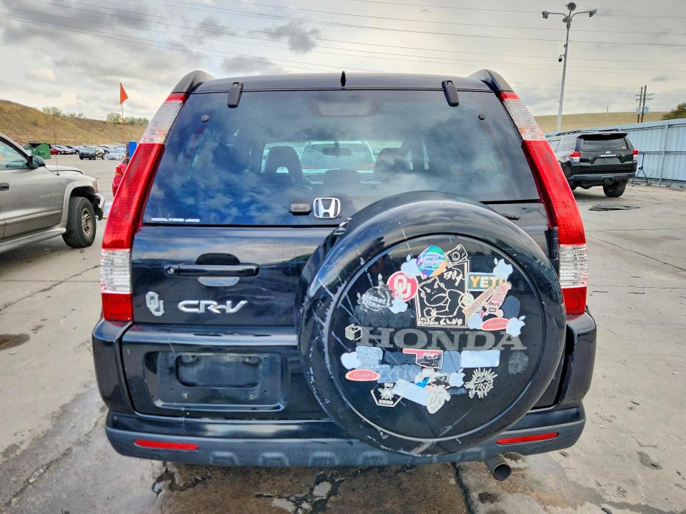 Продажа на аукционе авто 2005 Honda Cr-v, vin: JHLRD789X5C024449, номер лота: 51792436