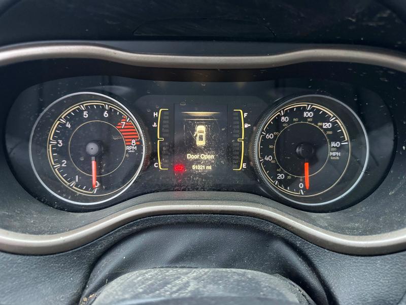 51925326 :رقم المزاد ، 1C4PJMCSXHW612876 vin ، 2017 Jeep Cherokee مزاد بيع