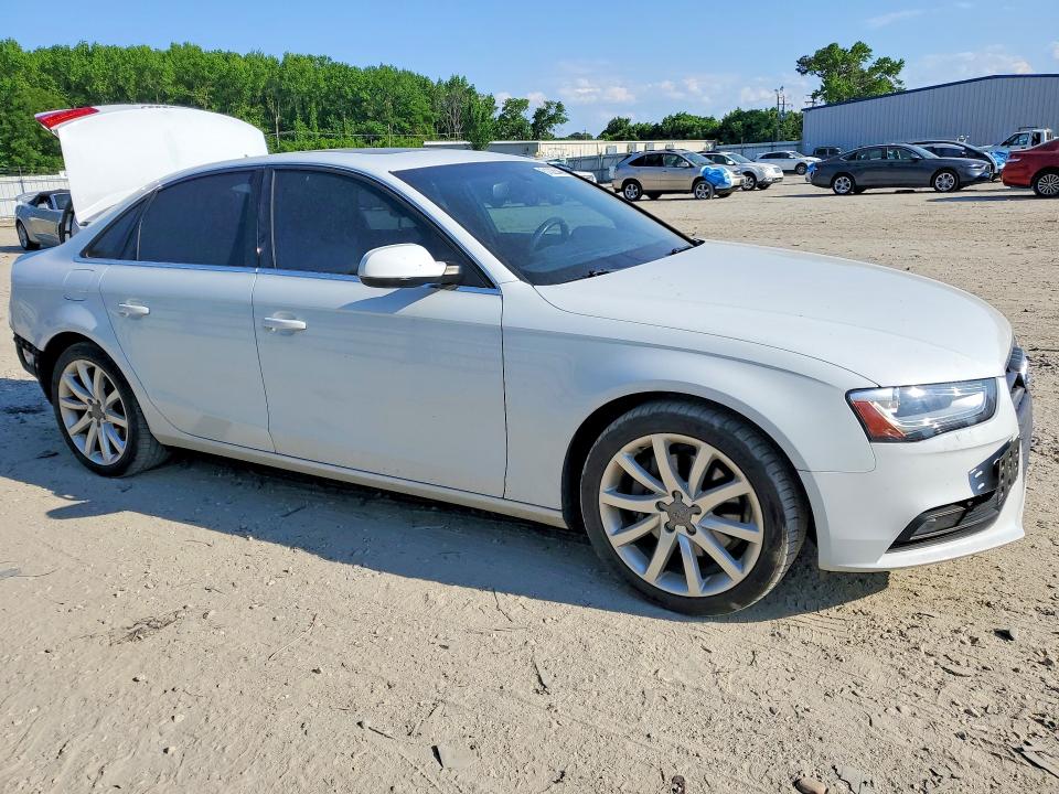 51025546 :رقم المزاد ، WAUEFAFL4DN010158 vin ، 2013 Audi A4 مزاد بيع