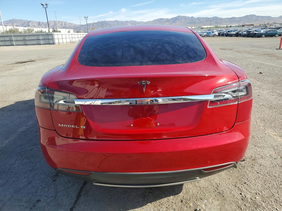 51165486 :رقم المزاد ، 5YJSA1AG0DFP13592 vin ، 2013 Tesla Model S مزاد بيع