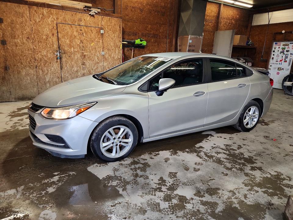 51325656 :رقم المزاد ، 1G1BC5SM5H7224888 vin ، 2017 Chevrolet Cruze مزاد بيع