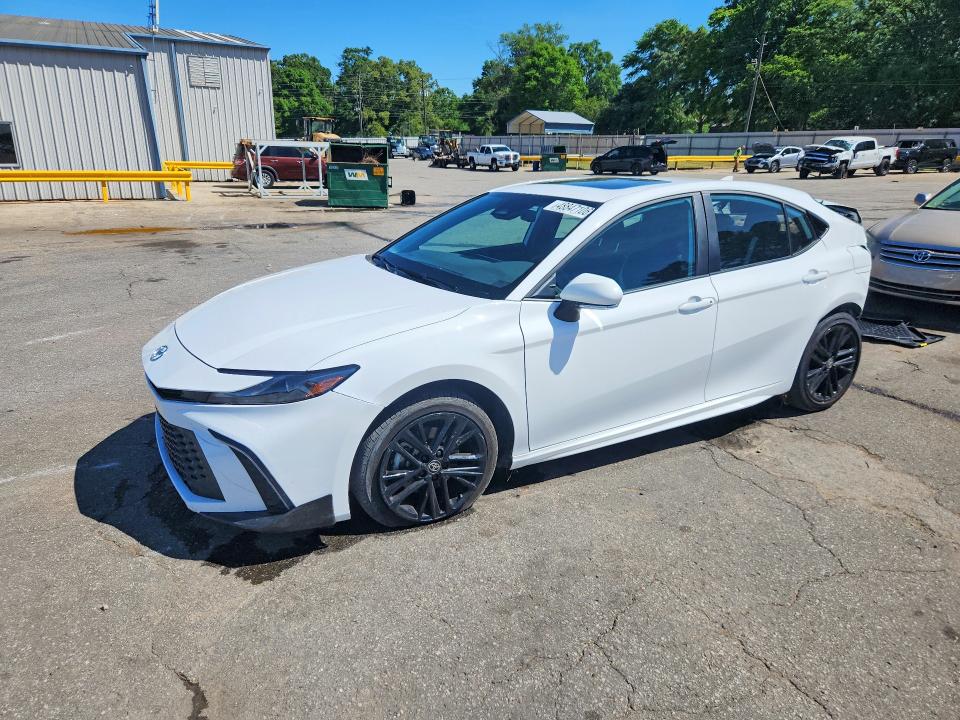 Auction sale of the 2026 Toyota Camry, vin: 4T1DAACKXTU677955, lot number: 48847106