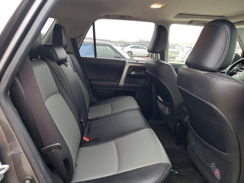 48086166 :رقم المزاد ، JTEBU5JR6E5157481 vin ، 2014 Toyota 4runner مزاد بيع