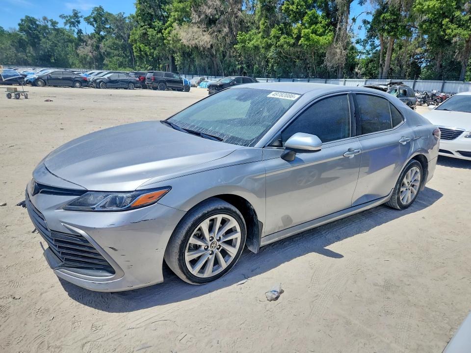 2023 Toyota Camry მანქანა იყიდება აუქციონზე, vin: 4T1C11AK2PU144860, აუქციონის ნომერი: 49782086