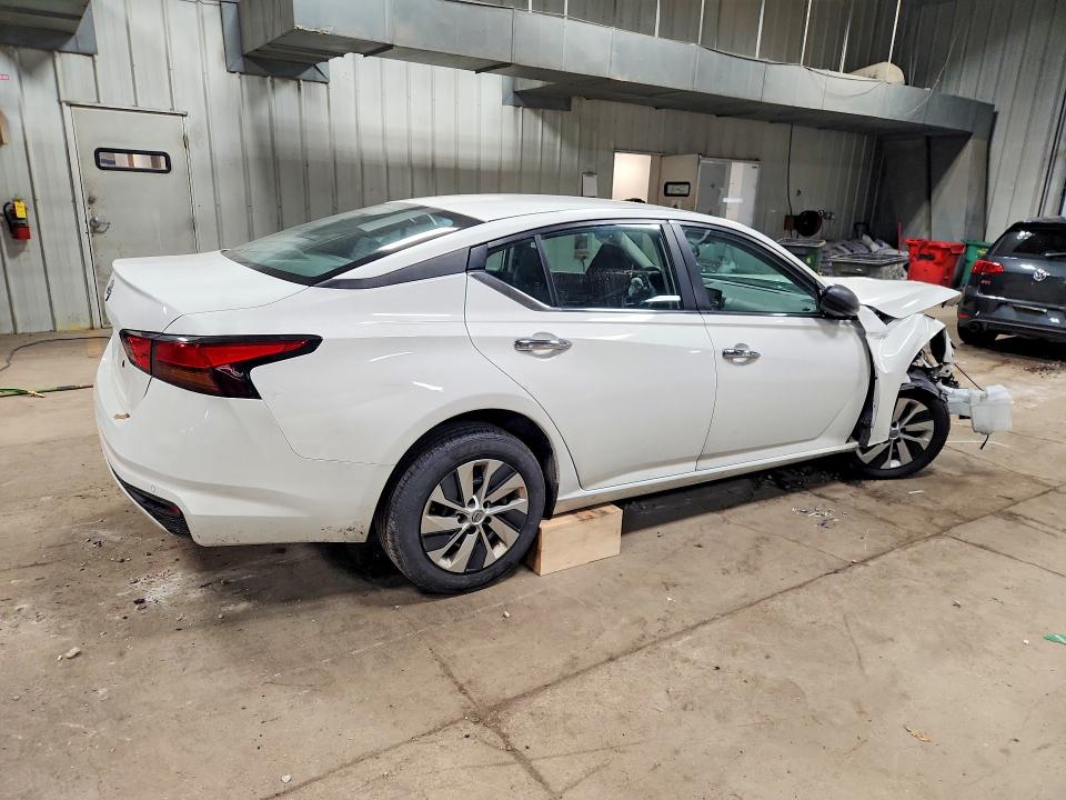 Продажа на аукционе авто 2024 Nissan Altima, vin: 1N4BL4BV6RN365966, номер лота: 51024676