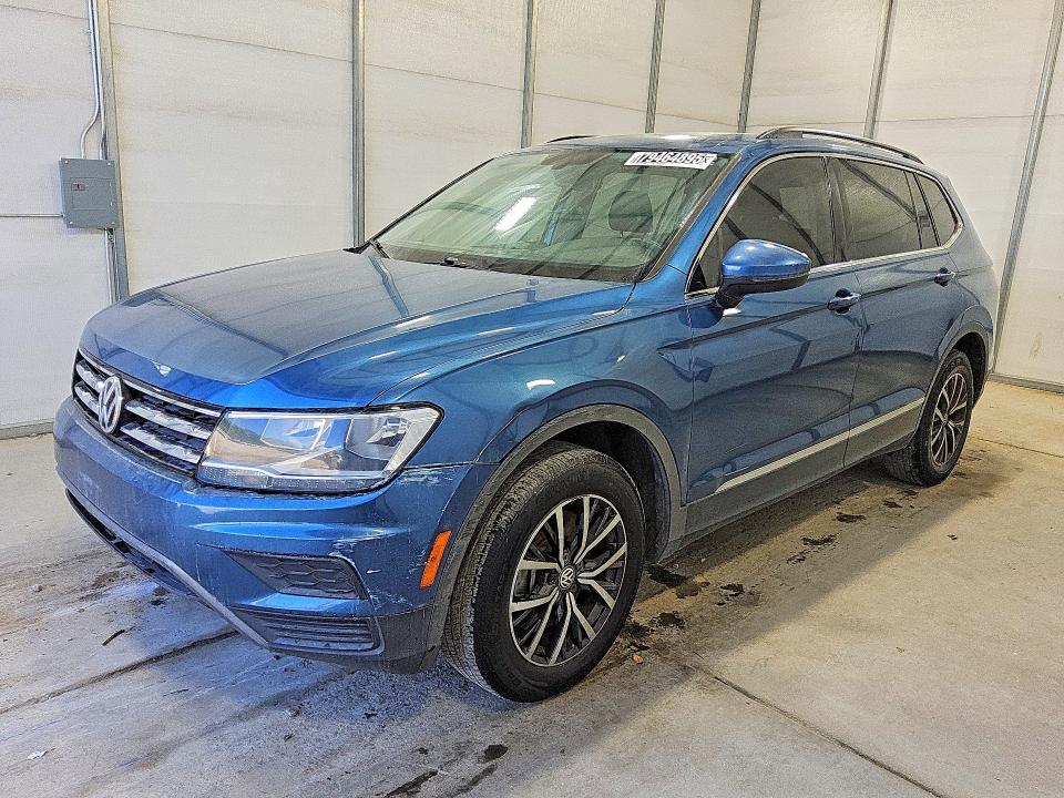 Продажа на аукционе авто 2020 Volkswagen Tiguan, vin: 3VV3B7AX2LM113964, номер лота: 79464895