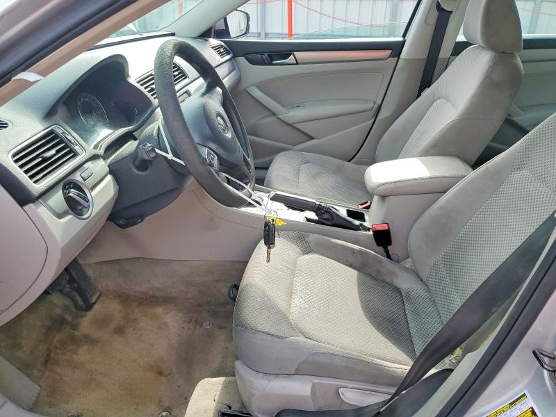 2013 Volkswagen Passat მანქანა იყიდება აუქციონზე, vin: 1VWAH7A37DC008774, აუქციონის ნომერი: 51625456