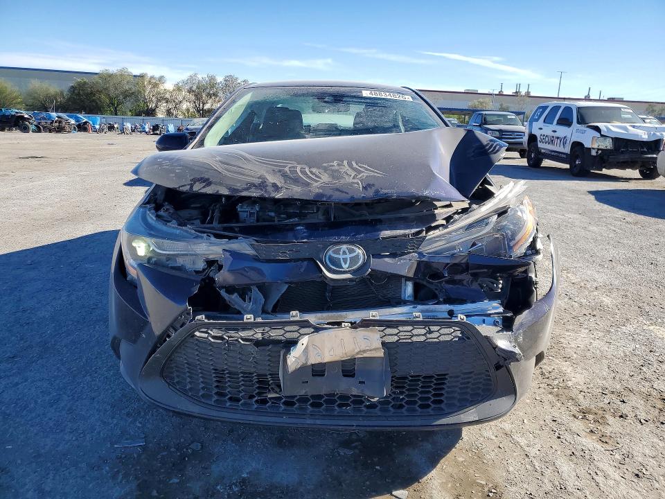 48834826 :رقم المزاد ، 5YFEPMAE2NP325930 vin ، 2022 Toyota Corolla مزاد بيع