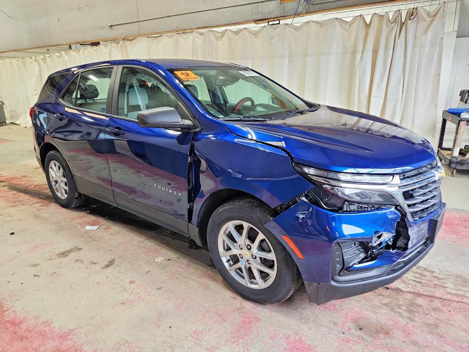 2022 Chevrolet Equinox მანქანა იყიდება აუქციონზე, vin: 2GNAXSEV7N6137572, აუქციონის ნომერი: 48266156